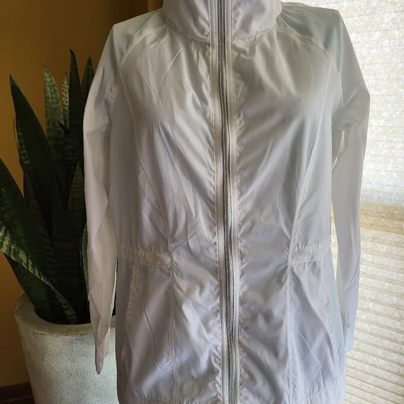Apana zip up jacket shop